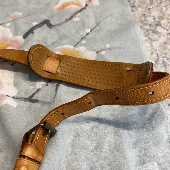 Louis Vuitton Monogram Boulogne Zip Hobo Bag - Picture 9 of 11